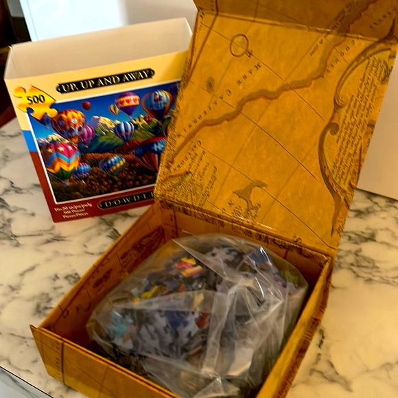 💙💙NIB/Dowdle 500 piece puzzle in Velcro keep sake box. 16 x 20 “ pieces - Picture 5 of 7